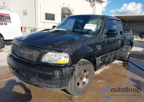 2001 Ford F-150 Lariat/Xl/Xlt z USA, uszkodzony, nr VIN 2FTRX07L31CA65177